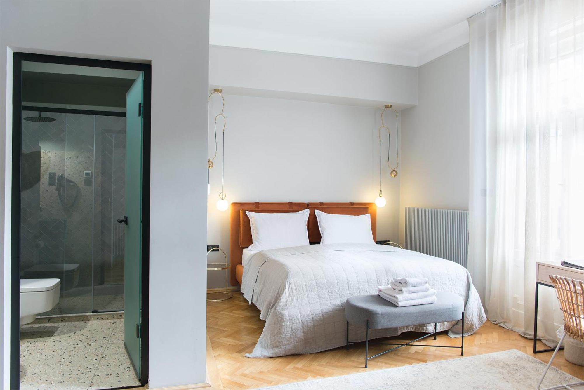 Nest Hotel Дьор Екстериор снимка